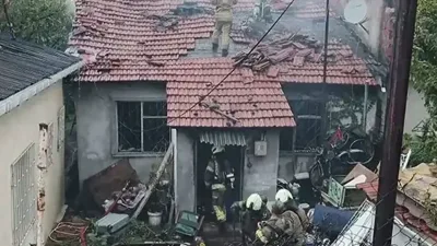 İstanbul'da gecekondu yangını: 12 yaşındaki çocuk kurtarılamadı